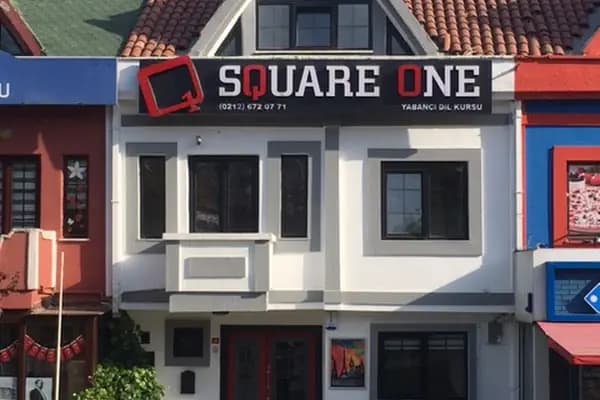 Kare Bir Özel Yabancı Dil Kursu - Okul Merkezi - İstanbul Üsküdar