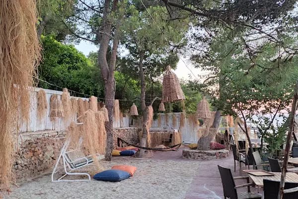 Kumluk Sahne Beach - Restoran - İstanbul Arnavutköy