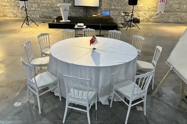 Danışman Organizasyon Kiralık Masa Sandalye - Organizasyon Şirketi - İzmir Bayraklı
