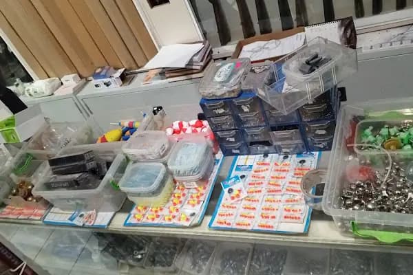 Şimşek Av Bayii - Av Malzemeleri Dükkanı - Antalya Aksu