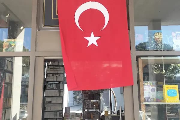 Artem Kitabevi - Kitapçı - İzmir Bergama