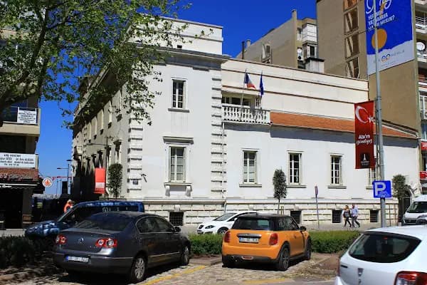Fransa Fahri Konsolosluğu - Yabancı Ülke Konsolosluğu - İzmir Gaziemir