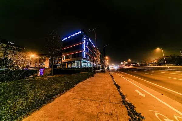 MED AİRPORT HOTEL - Otel - İstanbul Başakşehir