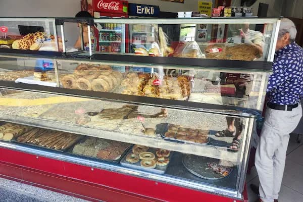 İpek Gevrek - Pastane - İzmir Karabağlar