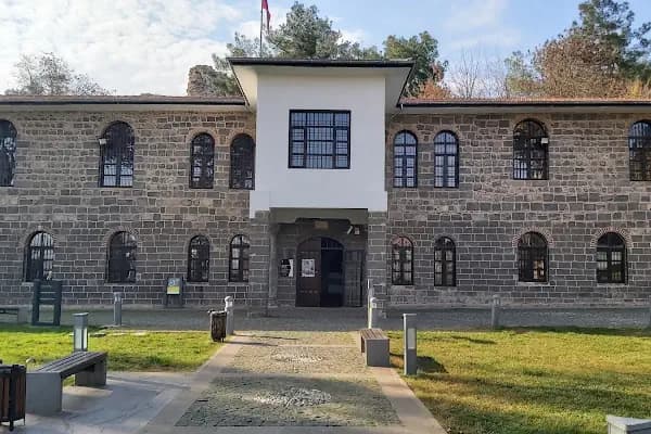 İçkale Açık Hava Müzesi - Müze - Diyarbakır Sur