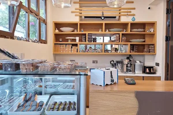 Sabriye Profiterol - Tatlıcı - Muğla Dalaman