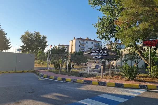 İsmail Dalan Hava lojmanları - Apartman Kompleksi - Balıkesir Altıeylül