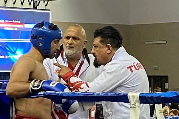 Bağcılar Hasan Aktoka Spor Kulübü - Spor salonu - İstanbul Ümraniye