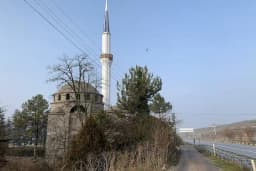 Orhan Nazlı Cami