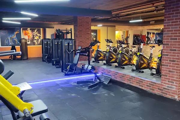 QUEEN’S PILATES &amp; FUNCTIONAL STUDIO - Pilates Salonu - İzmir Bergama