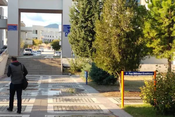Mersin Üniversitesi Fen Bilimleri Enstitüsü - Üniversite - Mersin Yenişehir
