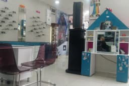 Esilayf Optik