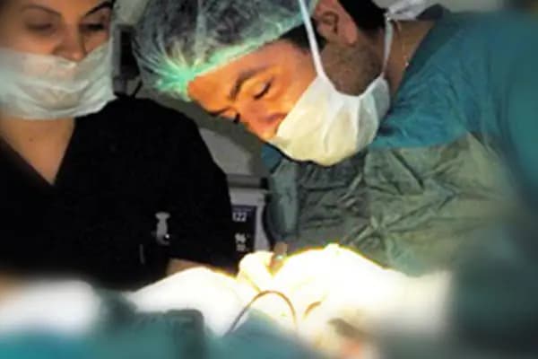 Opr. Dr. Volkan Beden - Estetik Cerrah - Mersin Yenişehir