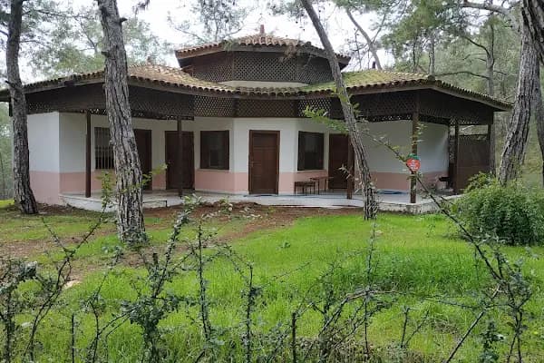 Dikilitaş kamp ve Piknik alanı - Kamp Alanı - Mersin Silifke