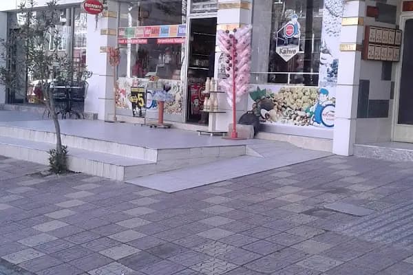 Çarşamba Pazarı - Pazar - Balıkesir Edremit