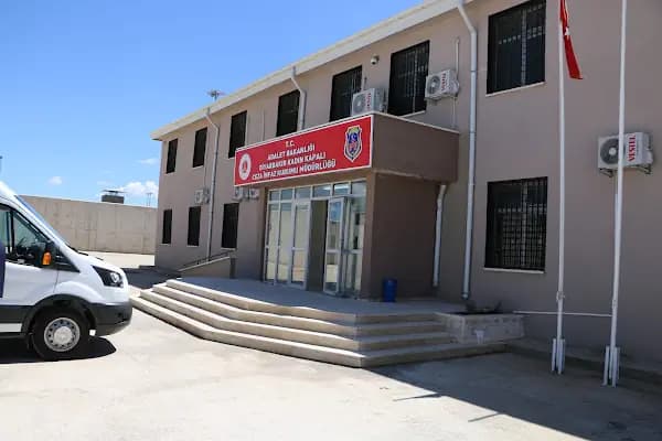 DİYARBAKIR KADIN KAPALI CEZA İNFAZ KURUMU - Kurumsal Ofis - Diyarbakır Kayapınar