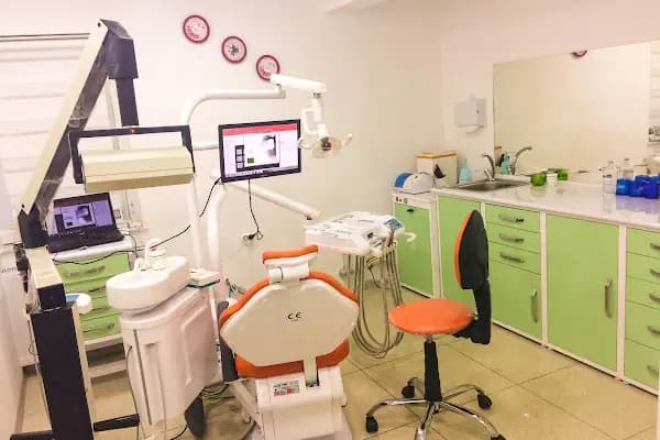 Özel Dünya Ağız ve Diş Sağlığı Polikliniği - Diş Kliniği - Ankara Sincan