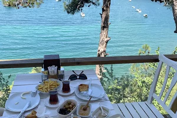 Buyukada - Restoran - İstanbul Adalar