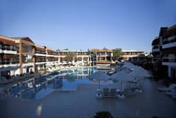 Bitez Risa Hotel