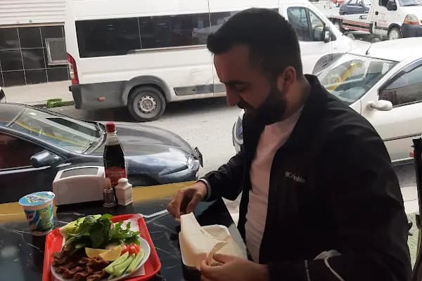 YUSUFZADE ÇİĞKÖFTE ARNAVUTKÖY - Çiğ Köfteci - İstanbul Arnavutköy