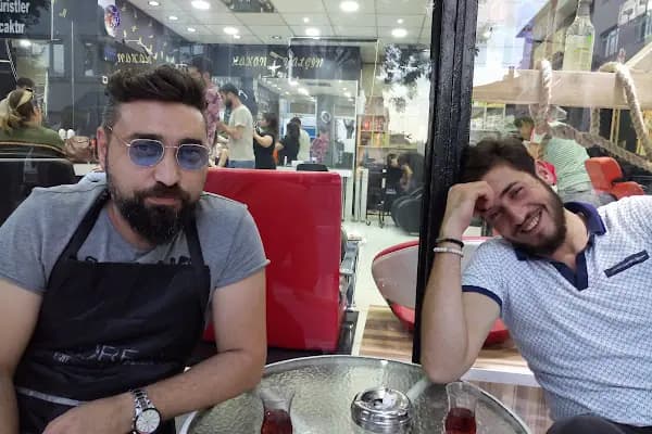 Hakan ve Yalçın Kuaför - Kuaför - İstanbul Avcılar