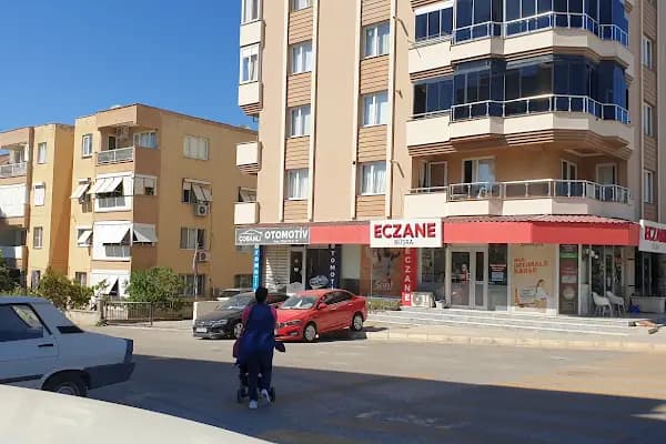 Büşra Eczanesi - Eczane İçeren İşletme - İzmir Aliağa