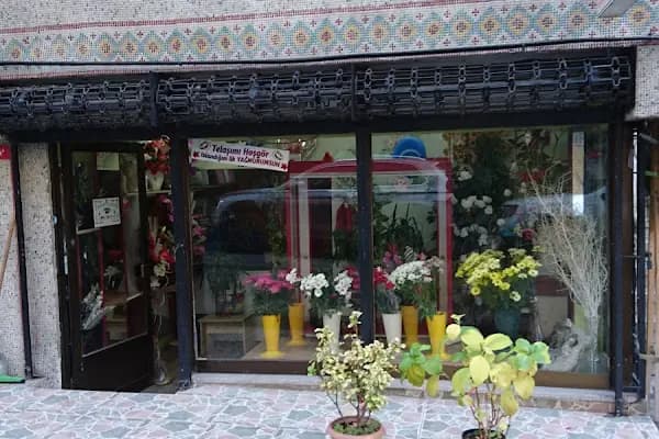 Öz Çeşme Çiçek Evi - Çiçekçi - İstanbul Küçükçekmece