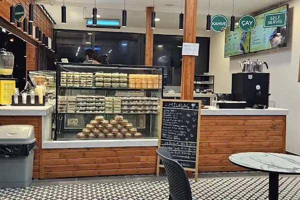 Milklaç - Döşemealtı - Tatlı Dükkanı - Antalya Döşemealtı