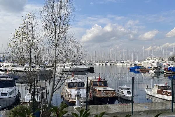 Fenerbahçe Yat Limanı - Marina - İstanbul Maltepe