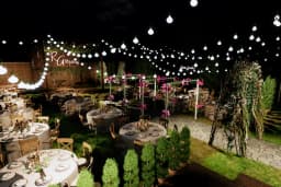 Botanik Garden Kır Düğün Salonları