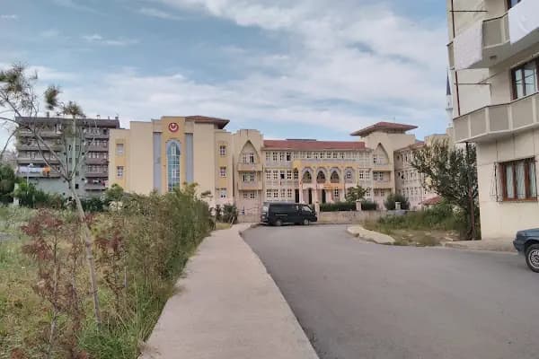 AKÇAABAT İMKB ANADOLU LİSESİ - Okul - Trabzon Akçaabat