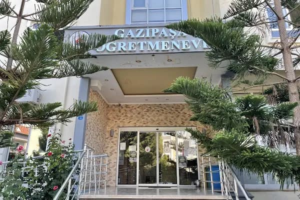 Gazipaşa Öğretmenevi Ve Akşam Sanat Okulu - Öğretmen Evi - Antalya Gazipaşa