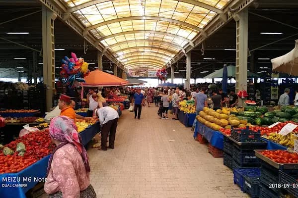 Döşemealtı Kapalı Pazar Yeri - Meyve Sebze Satış Yeri - Antalya Finike