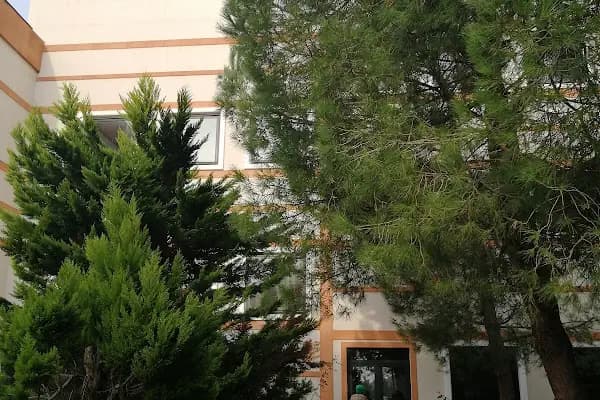 Kocaeli Üniversitesi Fen Edebiyat Fakültesi A Blok - Üniversite - Kocaeli İzmit