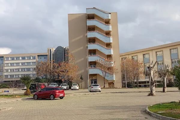 Tınaztepe Kampüsü Hukuk kapısı - Okul - İzmir Buca