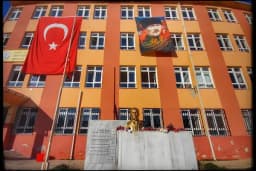 Şehit Öğretmen Mehmet Birol Kız Meslek Lisesi