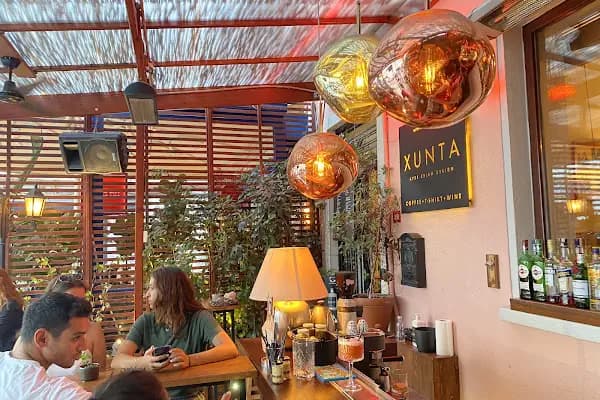 XUNTA - Kafe - İstanbul Kartal