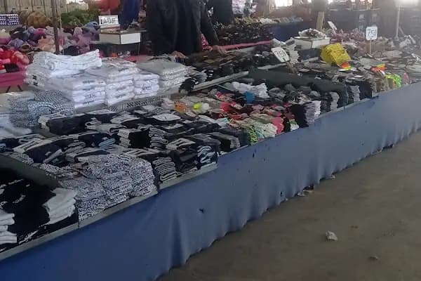 Gulbahcesi kapali semt pazari - Pazar - Adana Seyhan