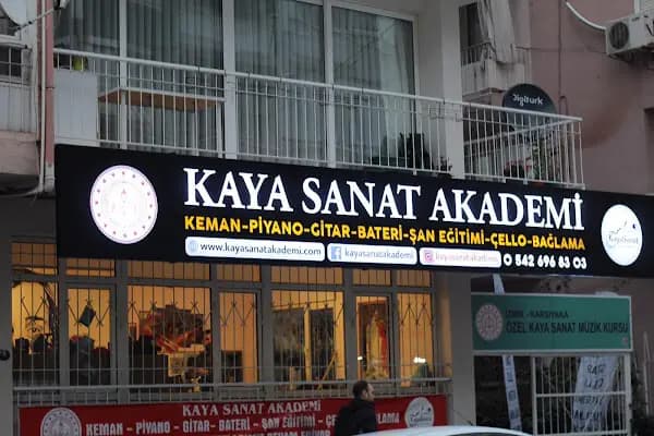 Kaya Sanat Akademi - İzmir Müzik Kursu - Müzik Okulu - İzmir Buca