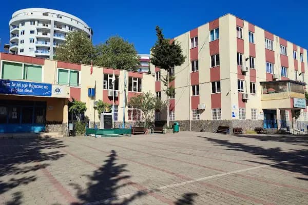 Mahmutlar 50. Yıl İlköğretim Okulu - Okul - Antalya Alanya