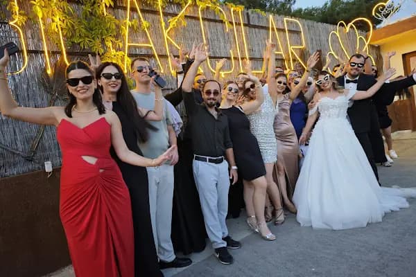 Bahhçe Wedding &amp; Restaurant - Düğün Salonu - İzmir Aliağa