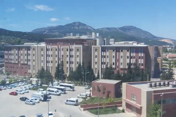 Manisa Adalet Sarayı - Adliye Sarayı - Manisa Saruhanlı