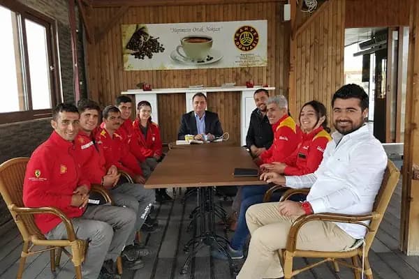Sezpet Yeşilbayır Petrol Shell Akaryakıt İstasyonu - Benzin İstasyonu - Antalya Döşemealtı
