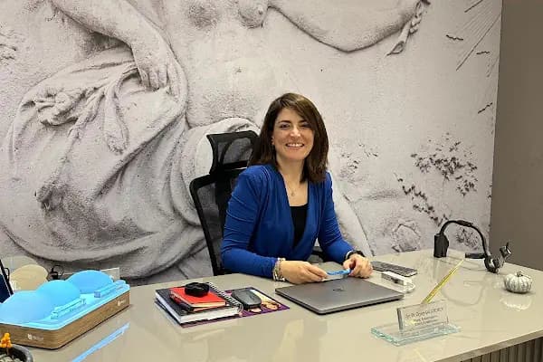 Estetik Cerrahi Uzmanı Op. Dr. Zeynep Gül Gökmen - Estetik Cerrah - Bursa Osmangazi
