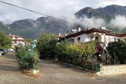 AKYAKA RENT A CAR