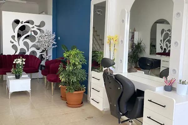 Bayan Kuaför Ayşe ARI Saç tasarımı - Kuaför - Mersin Aydıncık