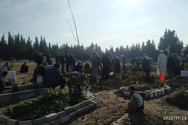 Aliağa Mezarlığı - Mezarlık - İzmir Aliağa