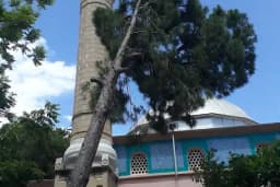 Sahire Tüzün Cami