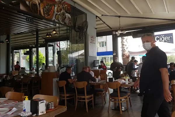 Mersinli Ciğerci Apo - Türk restoranı - İzmir Bayraklı