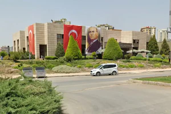 Toros Üniversitesi Bahçelievler Kampüsü - Üniversite - Mersin Tarsus